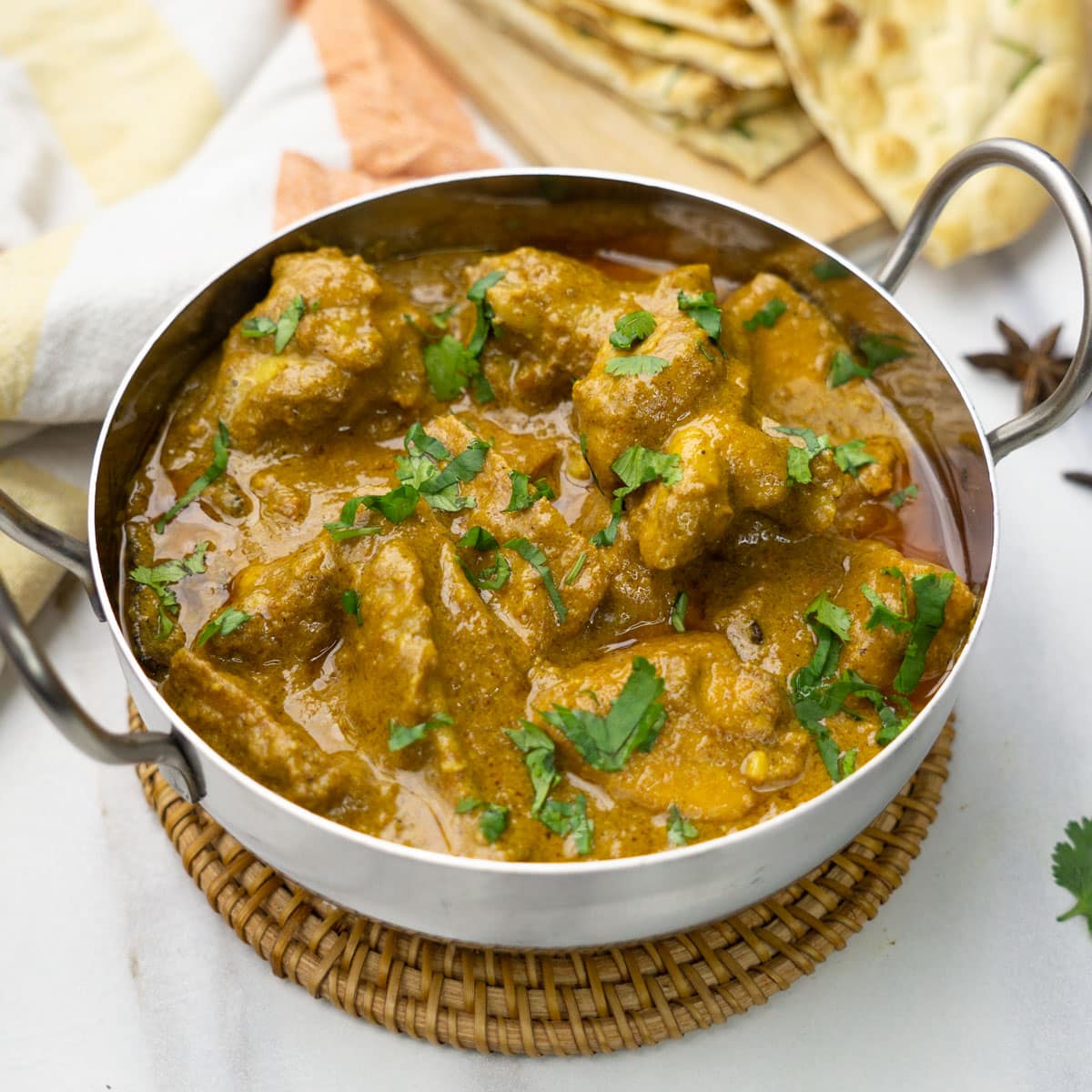 MOGLAI CHICKEN CURRY
